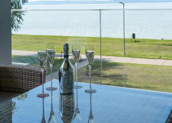 דירה Myflat Casa Luxury שיופוק